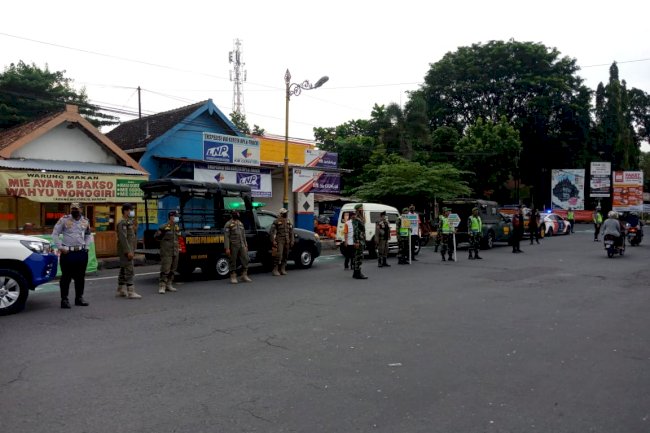 Patroli Penegakan Protokol Kesehatan Pada Bulan Ramadan