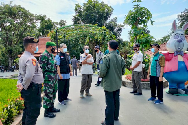 Operasi Yustisi PPKM Level 4 di Objek Wisata  Air Polanharjo