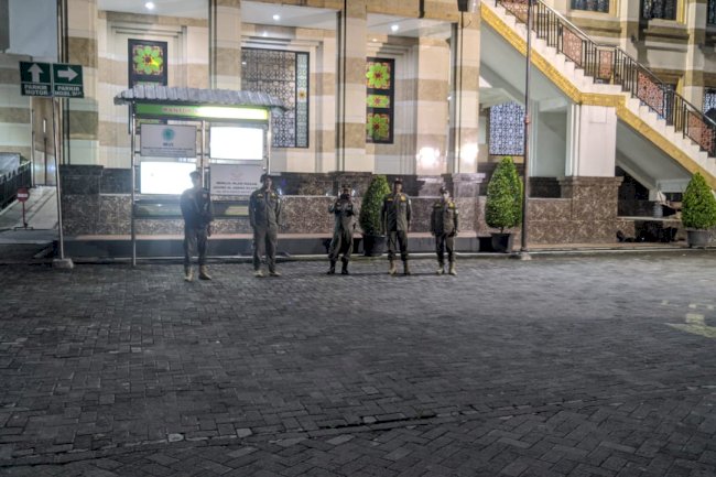 Pengamanan Sholat Subuh Berjamaah Bersama Bupati dan Wakil Bupati, Muspida, dan Masyarakat Kabupaten Klaten di Masjid Agung Al-Aqsha