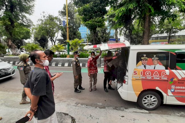 Penanganan ODGJ di Depan Kejaksaan Negeri Klaten