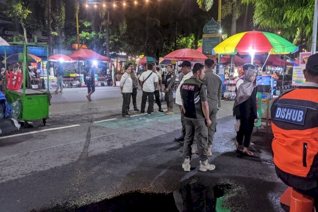 Pengamanan Klaten Car Free Night dan Konser Selametan Pasar Gedhe