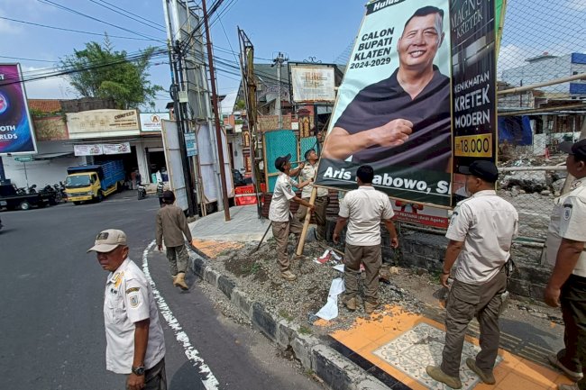 Penertiban Reklame dan Alat Peraga Kampanye