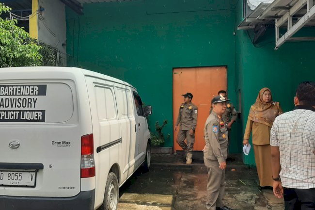 Patroli Gabungan Penertiban Peredaran Outlet Minuman Kerasdalam rangka PAM Nataru