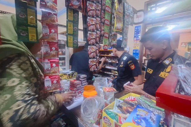Operasi Bersama Pemberantasan Rokok Ilegal di Kecamatan Cawas
