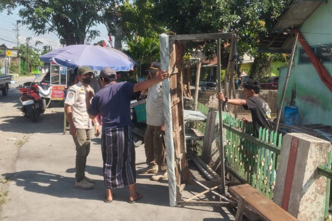 Satpol PP Klaten Lakukan Patroli dan Penertiban Jelang Kunjungan Presiden RI ke Desa Bentangan