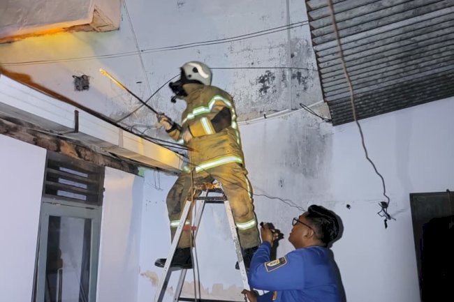 Damkar Klaten Tangani Dua Laporan Sarang Tawon Vespa Affinis di Mojayan dan Tegalyoso