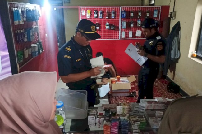 Operasi Bersama Satpol PP Klaten dan Bea Cukai Temukan Ribuan Batang Rokok Ilegal