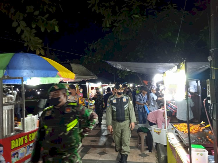 Patroli Ketupat Malam PPKM Level 2 di Wilayah Alun-alun dan Sepanjang Jalan Pemuda