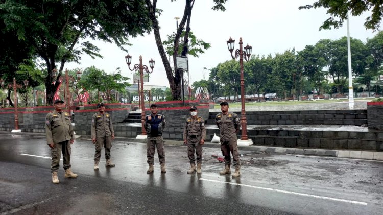 Patroli Pengamanan Alun-Alun Klaten Menjelang Tahun Baru 2023