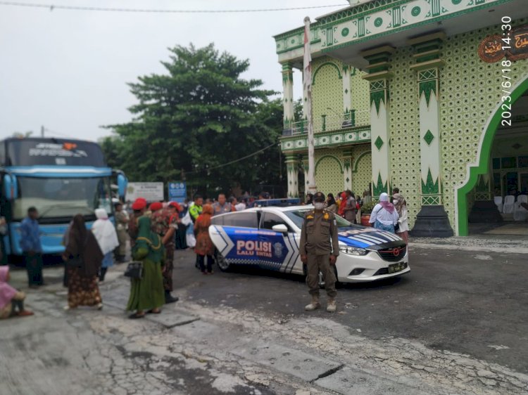 Pengamanan Pemberangkatan Jamaah Calon Haji Klaten 2023