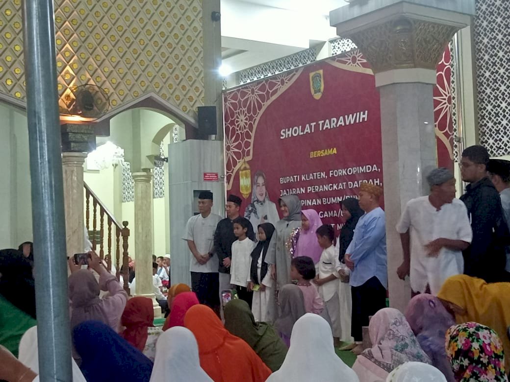 Pengamanan Acara Shalat Isya dan Tarawih Keliling Bersama Bupati di Masjid Nurul Firdaus Jatinom