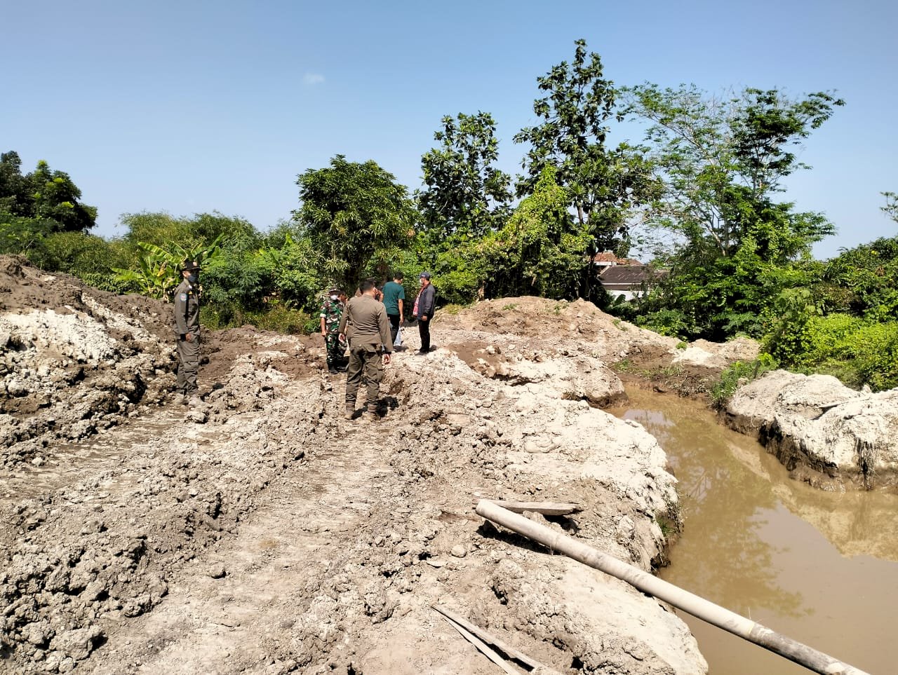 Sidak Usaha Depo Pencucian Pasir di Desa Basin Kecamatan Kebonarum