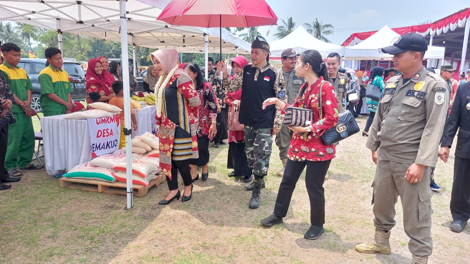 Pengamanan Sambang Warga di Wisata Kampung Buah Tlatar Kebonalas Manisrenggo