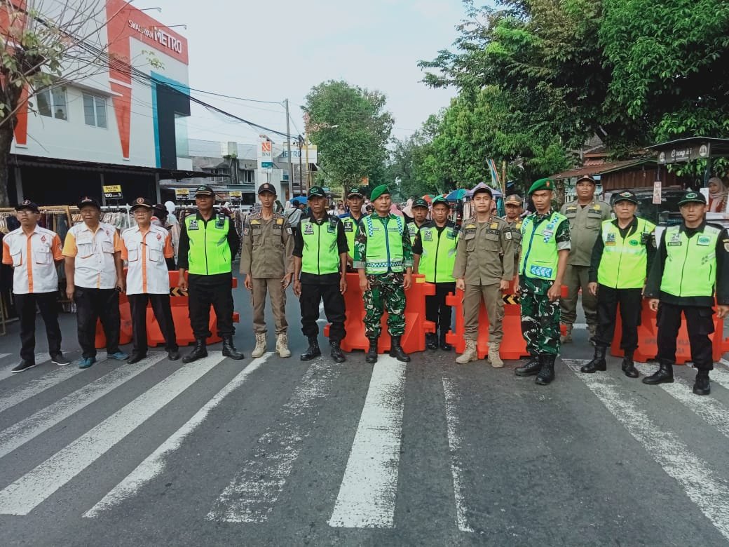 Pengamanan Area Klaten Car Free Day di Jalan Mayor Kusmanto