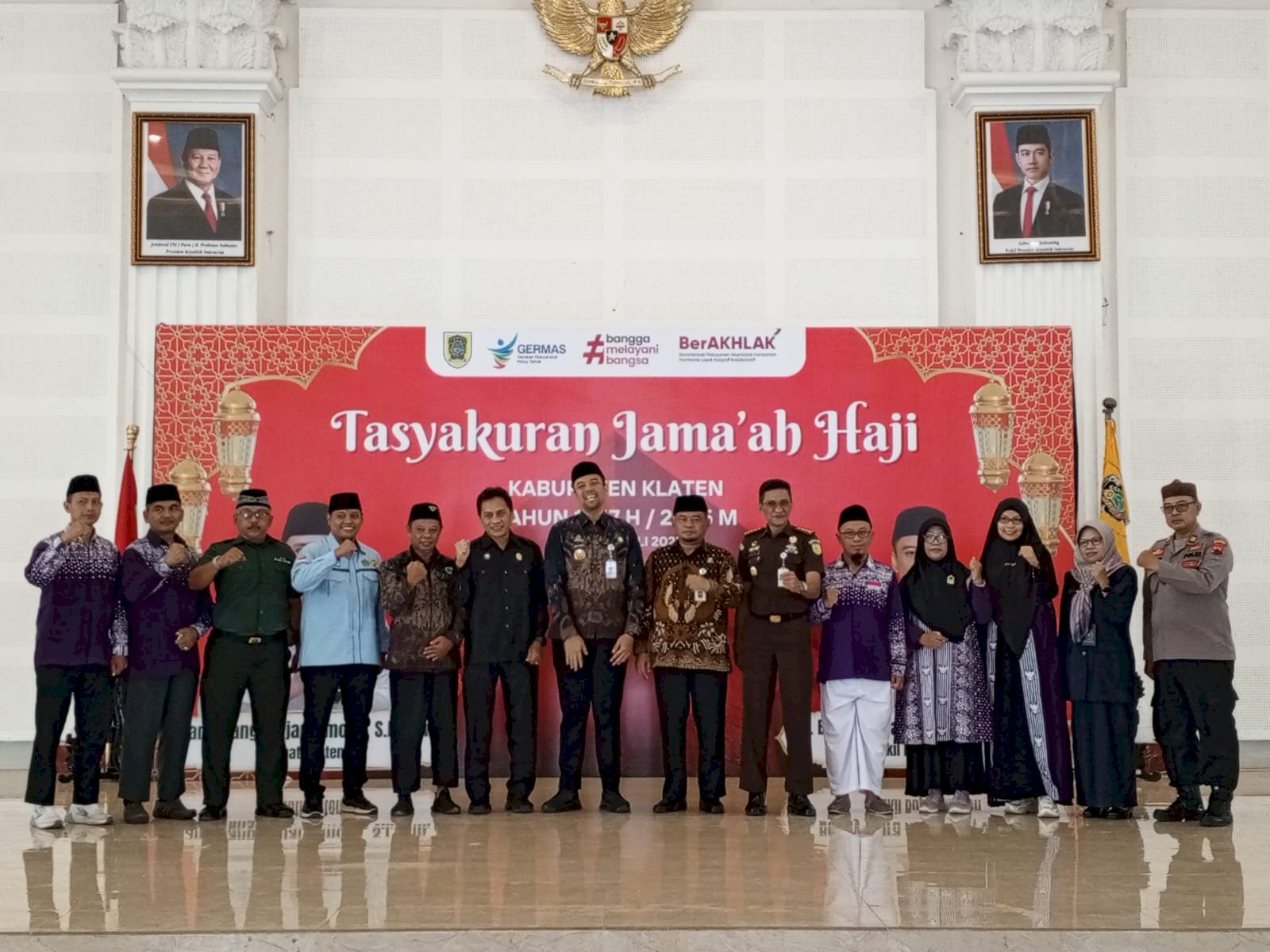 Satpol PP Klaten Lakukan Pengamanan Tasyakuran Jamaah Haji Tahun 2025 di Graha Bung Karno