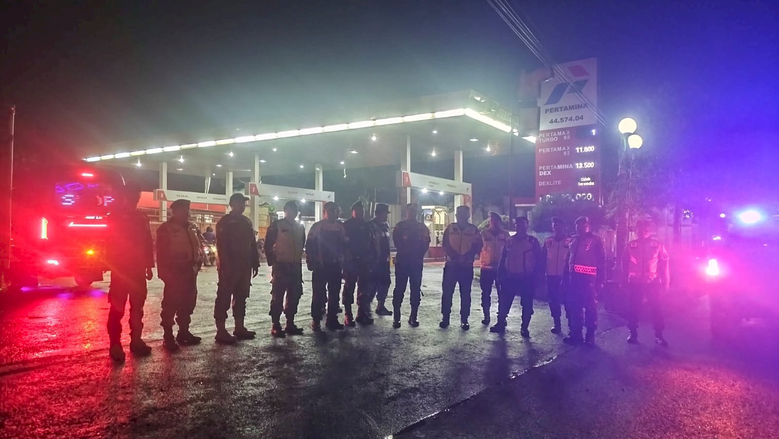 Patroli Gabungan Imlek, Satpol PP Klaten Pastikan Lalu Lintas Lancar dan Situasi Kondusif