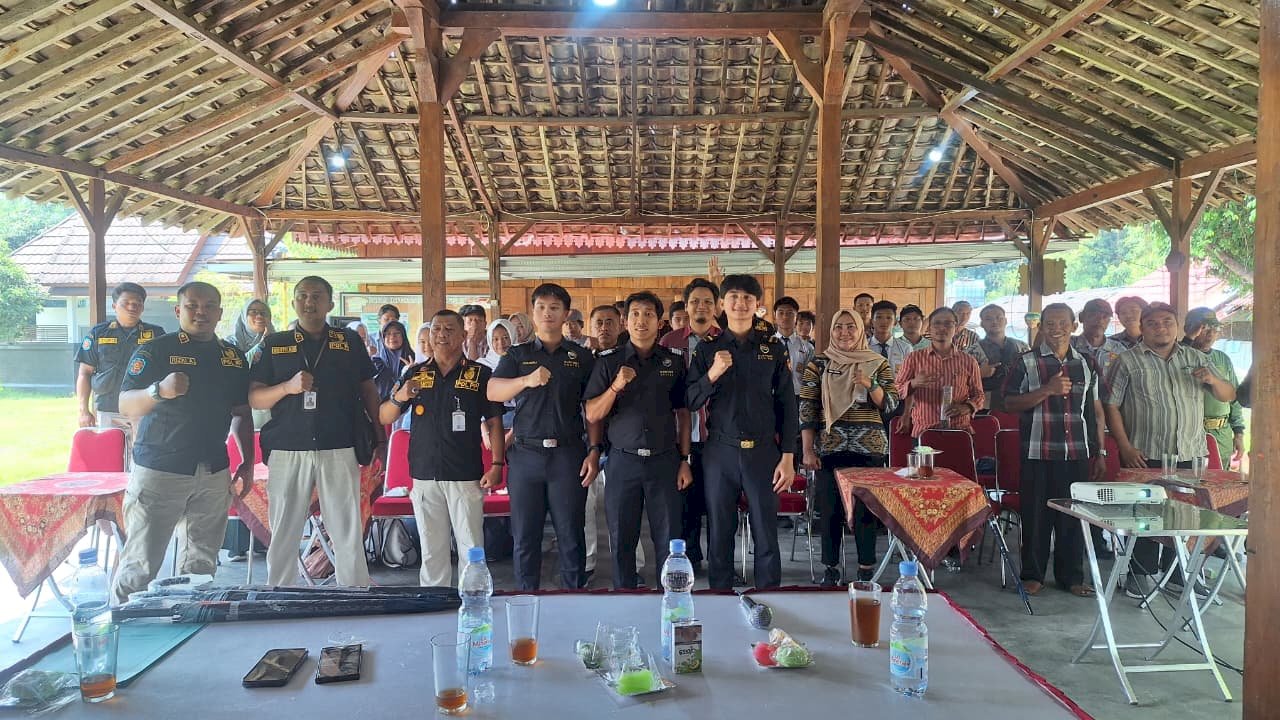 Gempur Rokok Ilegal, Satpol PP Klaten dan Bea Cukai Surakarta Edukasi Masyarakat di Prambanan